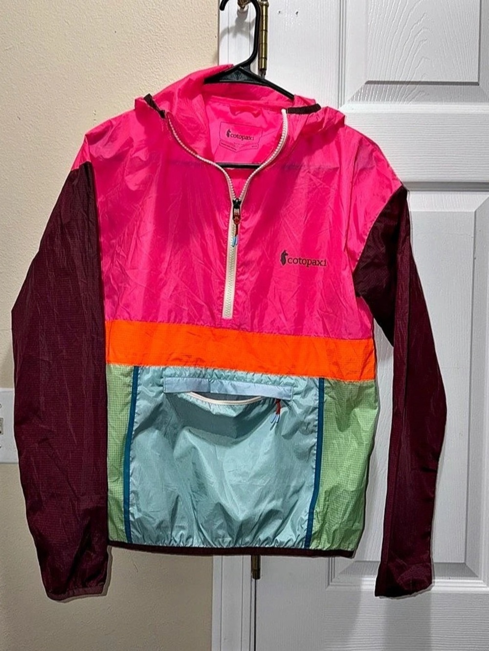 Cotopaxi Teca Half-Zip Windbreaker Color Block Windbreaker WXS